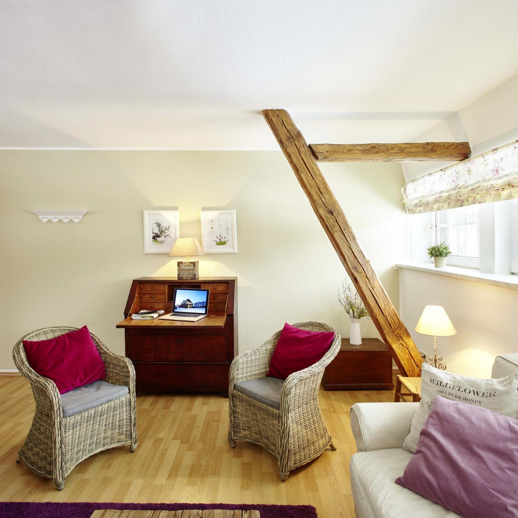 Hotel Hof Tuetsberg Биспинген Номер фото